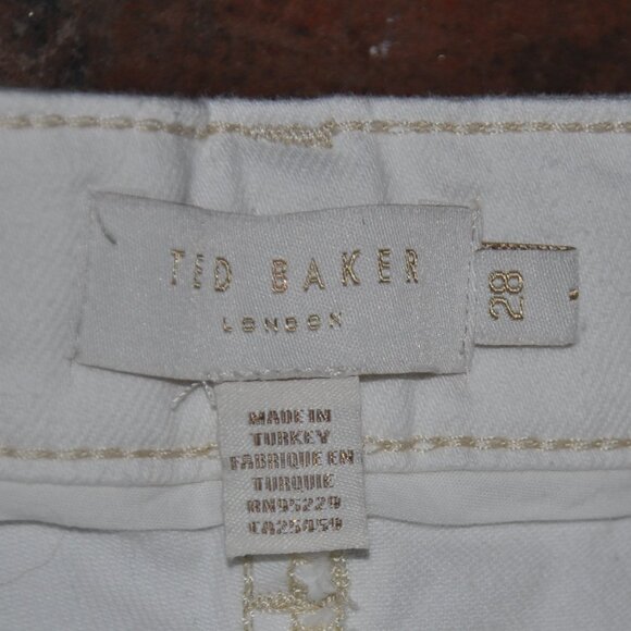 Ted Baker London White Denim Jeans, Braided Belt, Gold Stitching & Hardware 28 - Picture 13 of 13